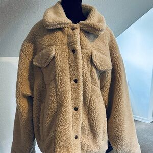 UGG Tan Teddy Jacket Oversized Fit NWOT